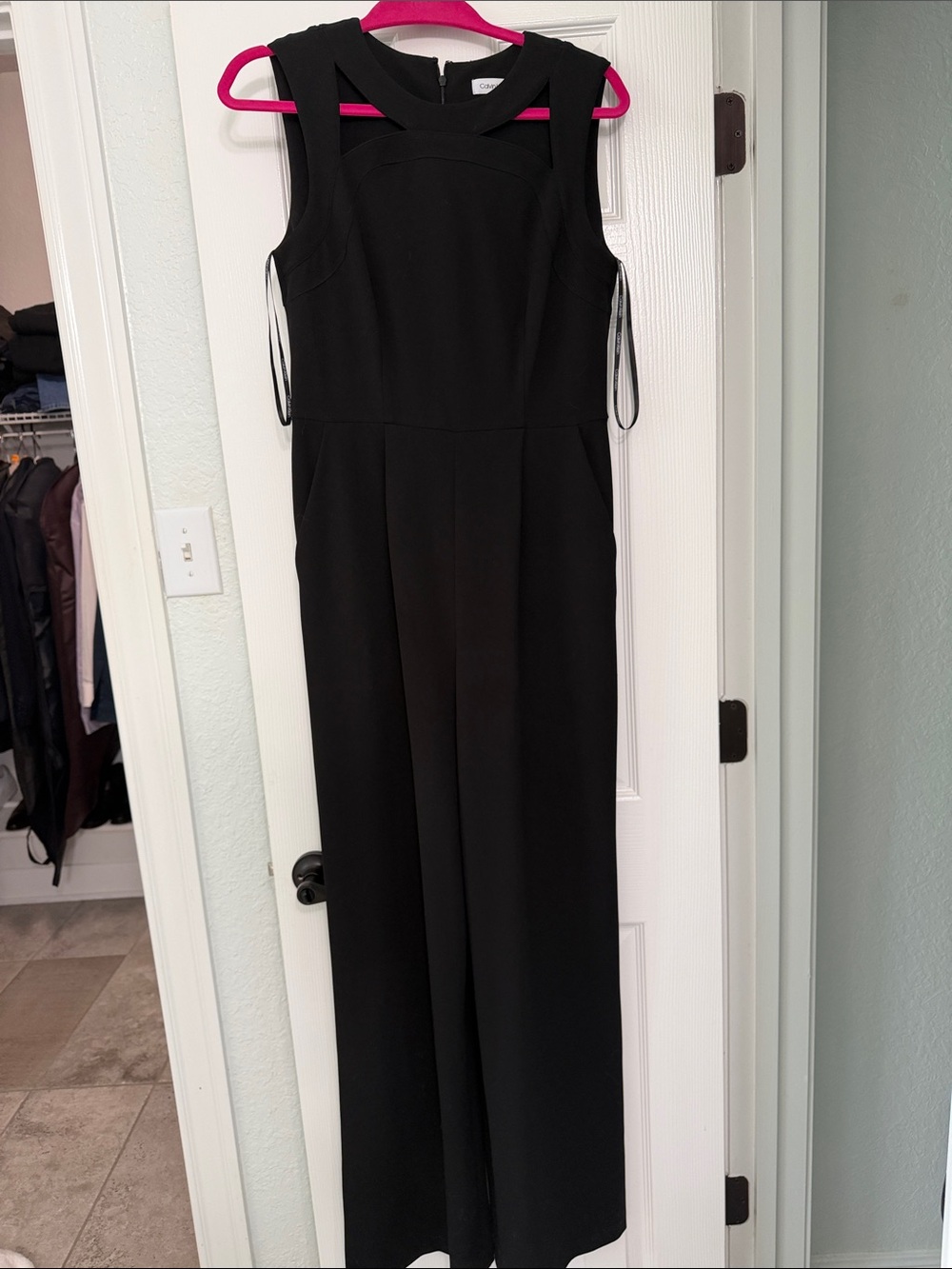 Chic Sleeveless Black Jumpsuit